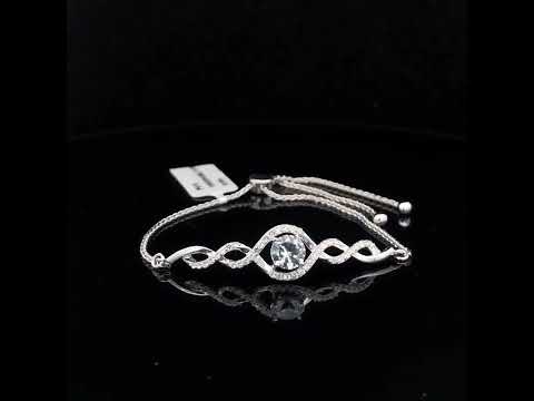 Rotating video showing the jewelry item