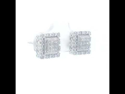 Rotating video showing the jewelry item