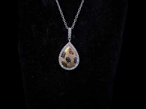 Rotating video showing the jewelry item