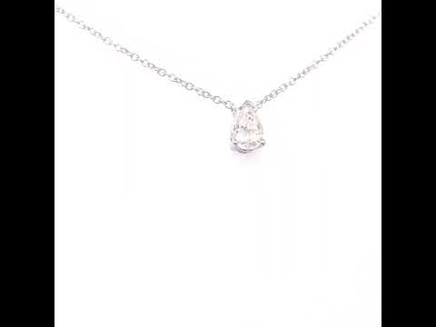 Rotating video showing the jewelry item