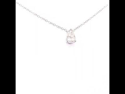 Rotating video showing the jewelry item