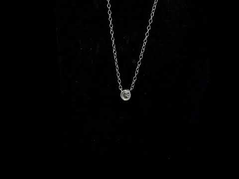 Rotating video showing the jewelry item