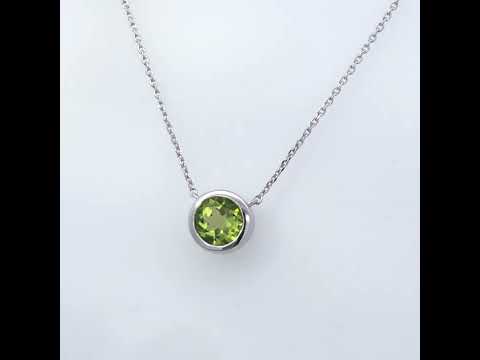 Rotating video showing the jewelry item