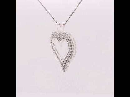 Rotating video showing the jewelry item