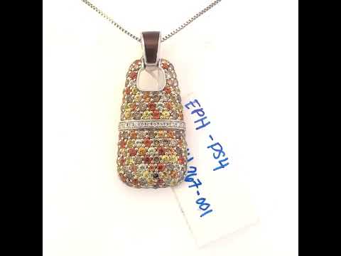 Rotating video showing the jewelry item