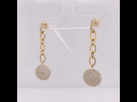 Rotating video showing the jewelry item