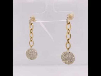 Rotating video showing the jewelry item