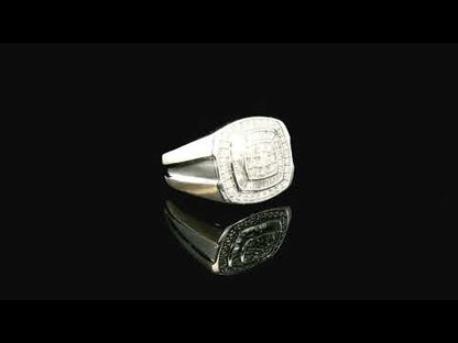 Rotating video showing the jewelry item