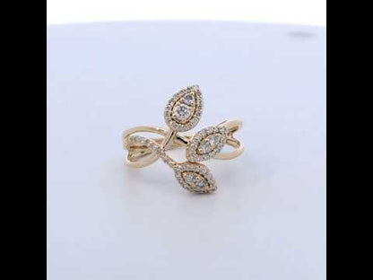 Rotating video showing the jewelry item