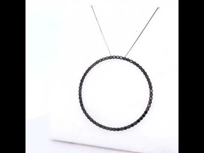 Rotating video showing the jewelry item