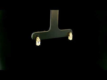 Rotating video showing the jewelry item