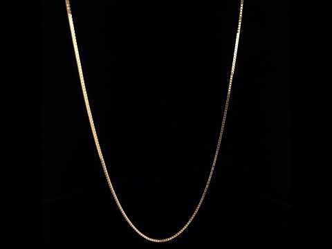 Rotating video showing the jewelry item
