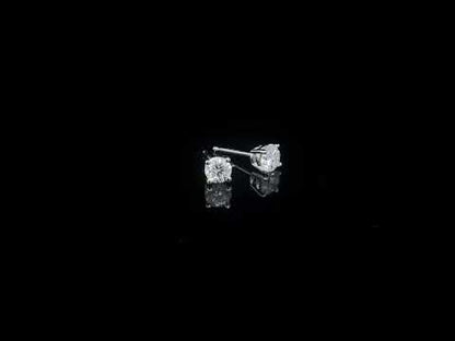 Rotating video showing the jewelry item