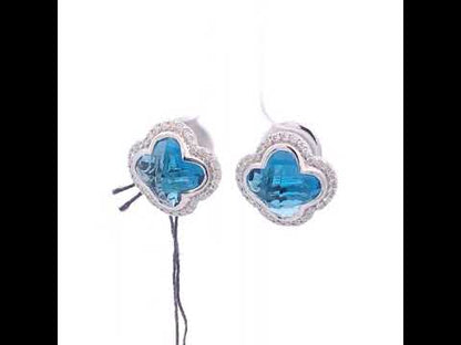 Rotating video showing the jewelry item